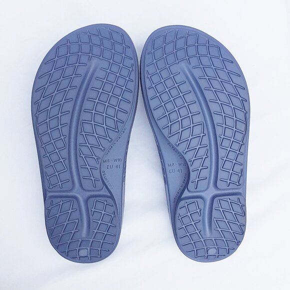 OOFOS Walking Sandals | Size 10M Women / 8M Men - Picture 9 of 10